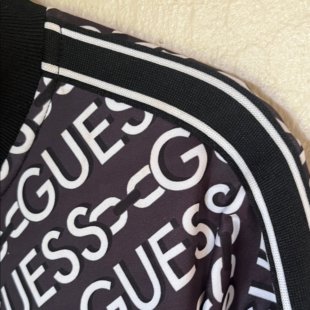 GUESS Monochrome Logo Print Jacket - Picture 4 of 5
